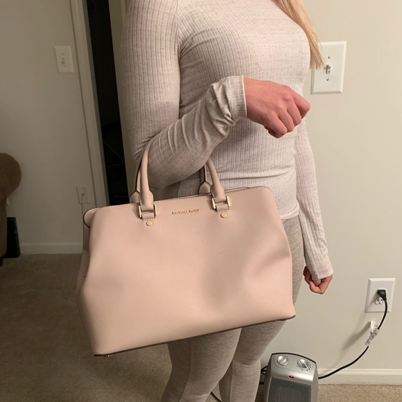 Michael Kors Handbags - Michael Kors Bag